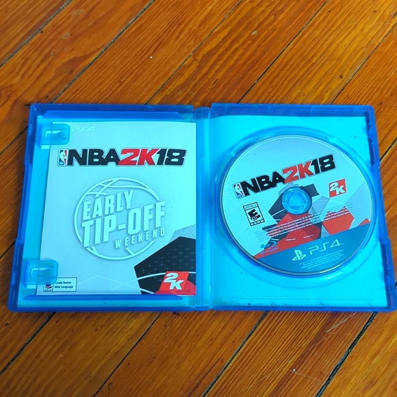 NBA 2K 18 PS4 Kyrie Irving - Picture 2 of 3